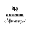 Mère au repos