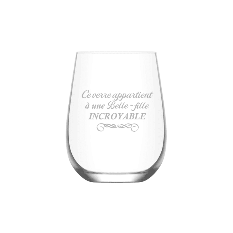 Ce verre appartient à une belle fille incroyable – Image 6