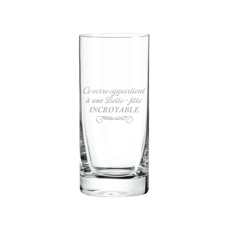 Ce verre appartient à une belle fille incroyable – Image 10